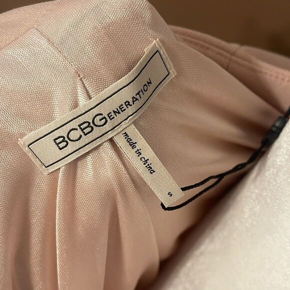 BCBGeneration Blazer Suit Jacket NWT Size Small Color Pink - Picture 6 of 8